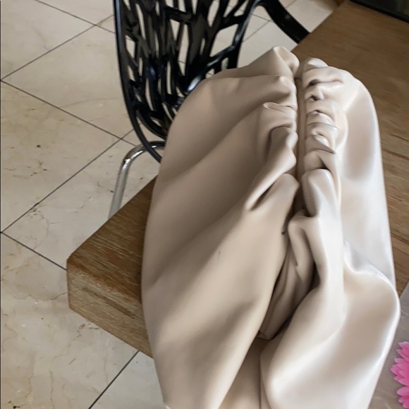 - Bottega Venetta the pouch color MIST - Picture 15 of 16